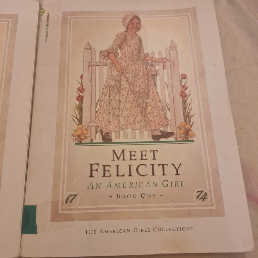 Meet Felicity And Felicity Learns a Lesson American Girls by Valerie Tripp